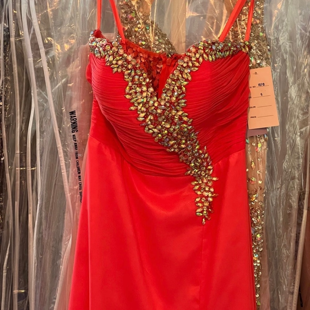 Coral prom dress
